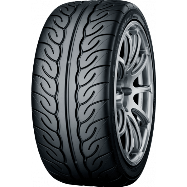 Yokohama AD08R 235/45 R17